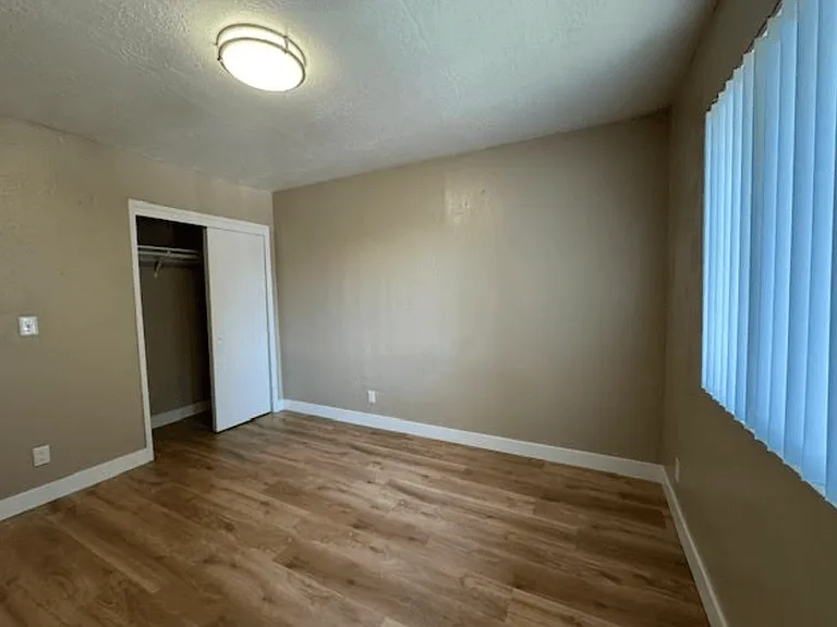 120 San Lorenzo Blvd — Photo 50