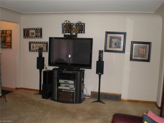 4th image of 2512 Nadyne Dr