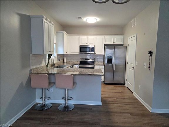 2nd image of 1806 Franklin Ave