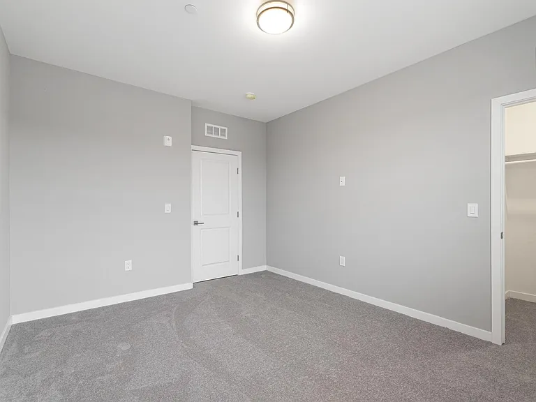 4649 Umbria St #311 — Photo 14