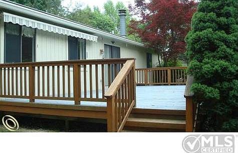 Large deck for entertaining