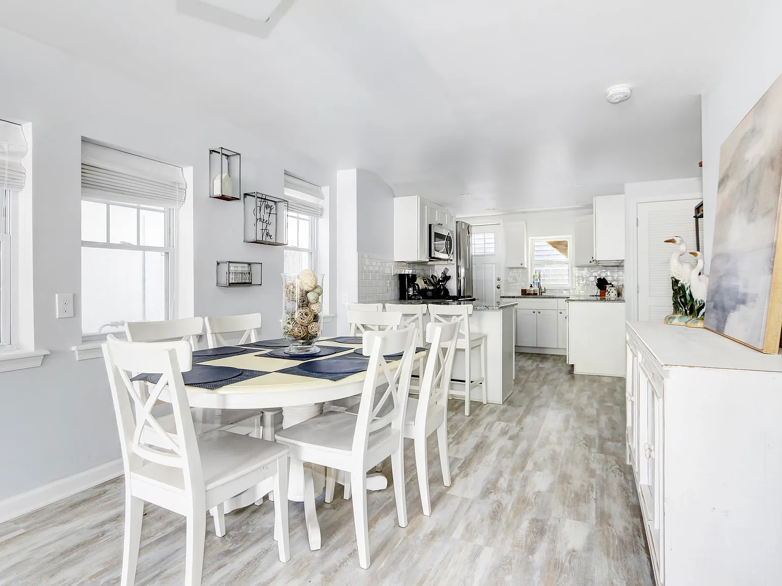 3 bed, 2.0 bath, $1,800 — Photo 3