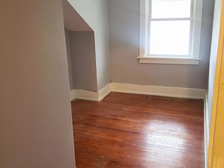3102 Bergman St — Photo 9