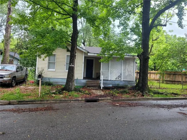 2600 Burgess St, Mobile, AL 36606