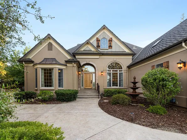 83 Vine Street, Vacaville, CA 95688