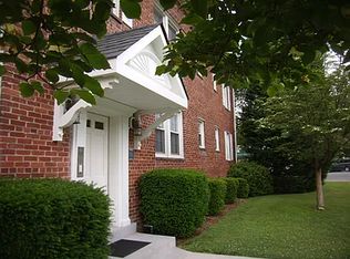 1520 N Lancaster St APT 8, Arlington, VA 22205
