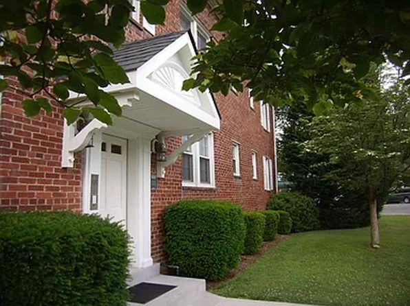 1520 N Lancaster St APT 8