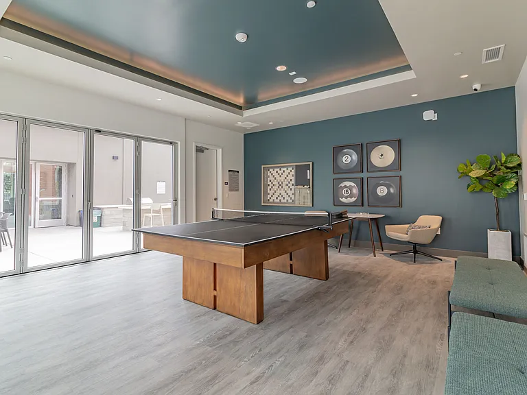 SOCO Apartments — Photo 15