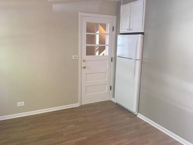 5501 W Dakin St #1 — Photo 2