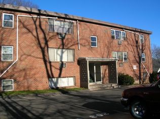 Farmington Gates Apartments of New Britain, CT, New Britain, CT 06053