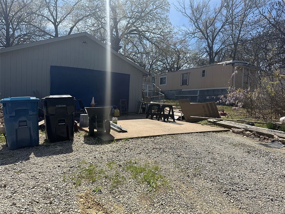 1st image of 620 E Shepherd St