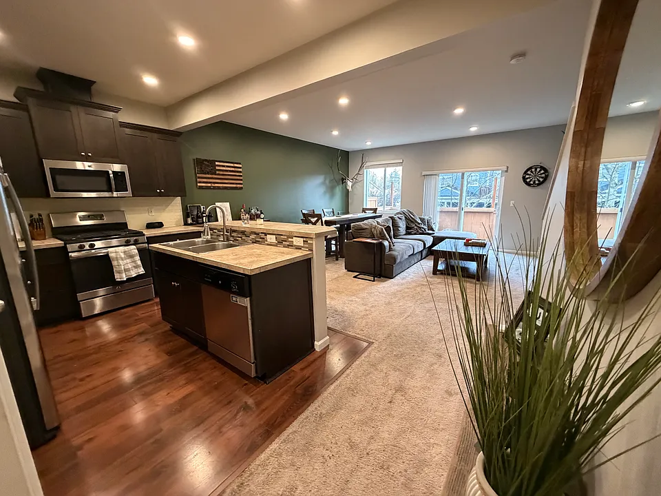 21610 SW Berkshire Ter