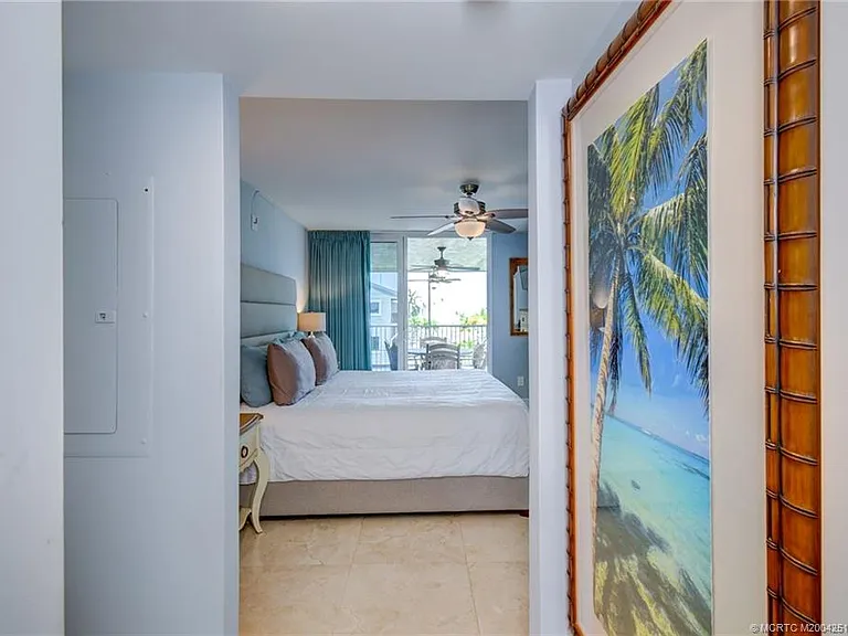 8302 Marina Villas Dr #8302 — Photo 26