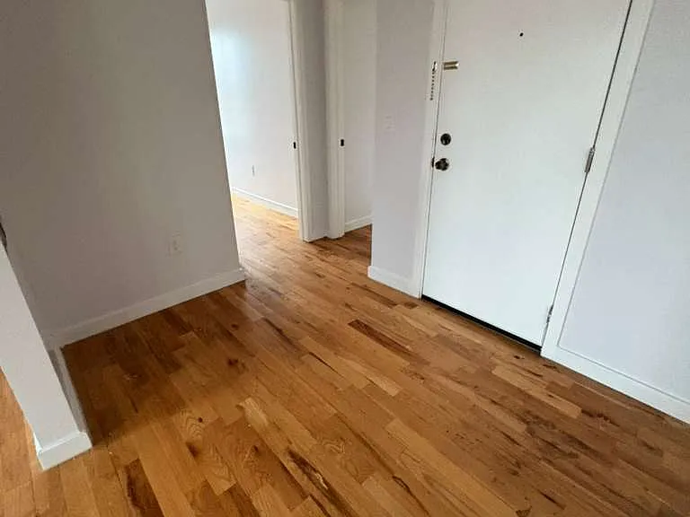 585 Central Ave #302 — Photo 4