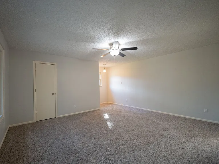 5508 Flamingo Dr — Photo 10