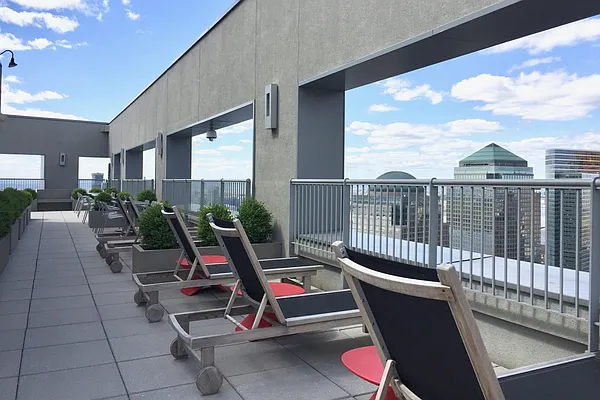 Rented by City Connections Realty | media 21