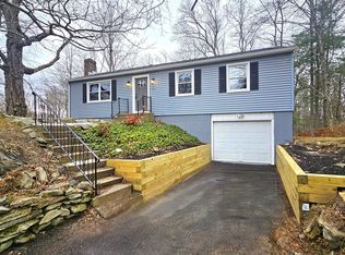 111 Oxbow Dr, Torrington, CT 06790