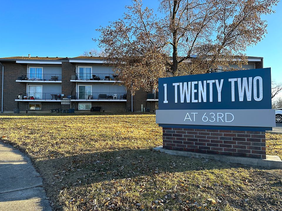 1st image of 122 W 63rd St #108D