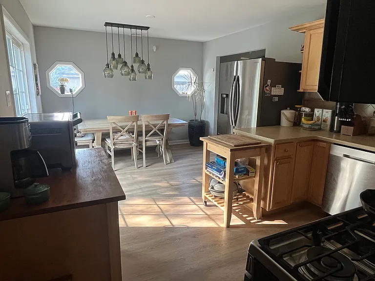 1 Shore Cir — Photo 5