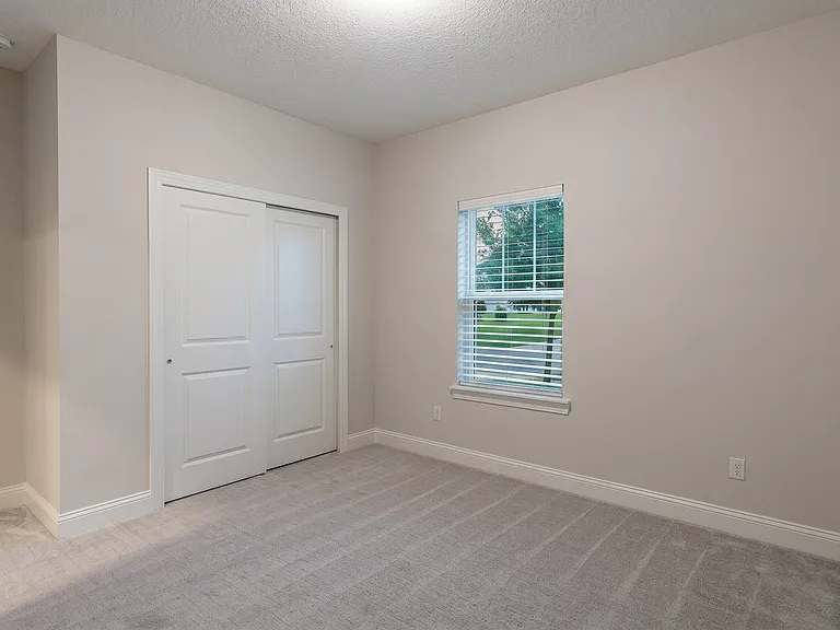 79 Stansbury Ln — Photo 13