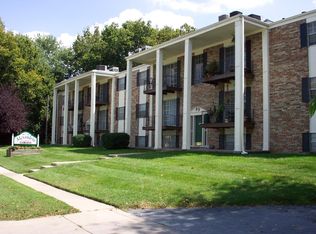 1230 E McDaniel St APT 24, Springfield, MO 65802
