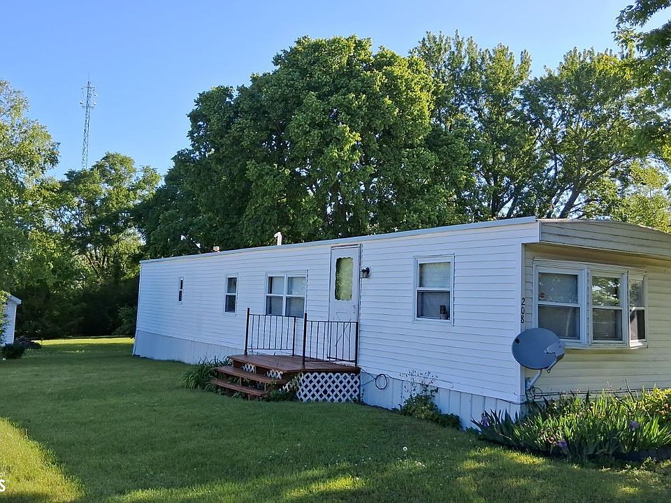 1st image of 208 W Pleasant