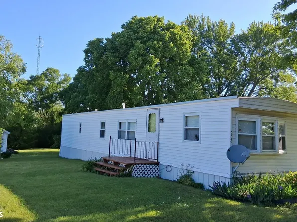 208 W Pleasant, Cincinnati, IA 52549