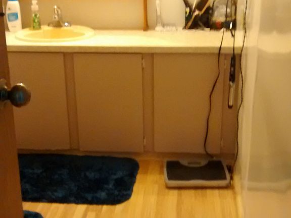 2nd image of 2312 Oakwood Ave