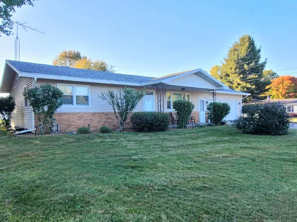 604 Birch St SW, Demotte, IN 46310