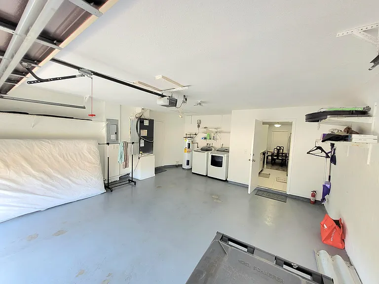 1328 Waterway Cove Dr — Photo 21