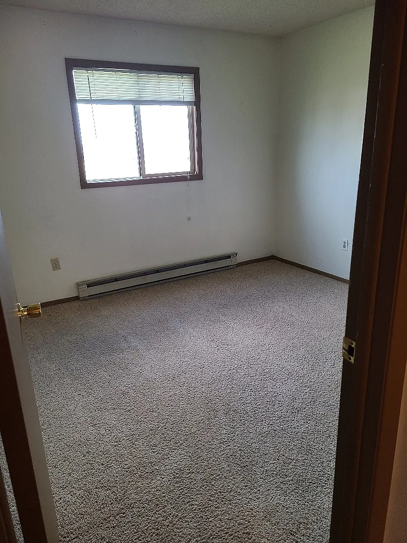 206 S Davis St - 1 — Photo 2
