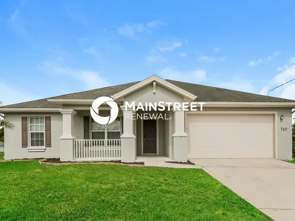 702 Yvonne Ave N, Lehigh Acres, FL 33971