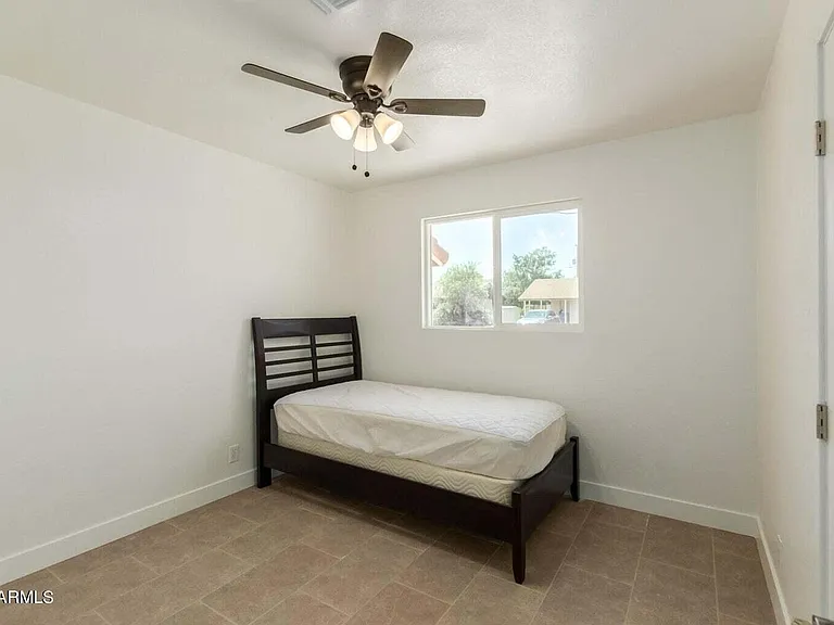 1408 E Orange St #2 — Photo 26