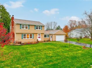 7 Kathrene Ct, Webster, NY 14580