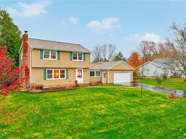 7 Kathrene Ct, Webster, NY 14580