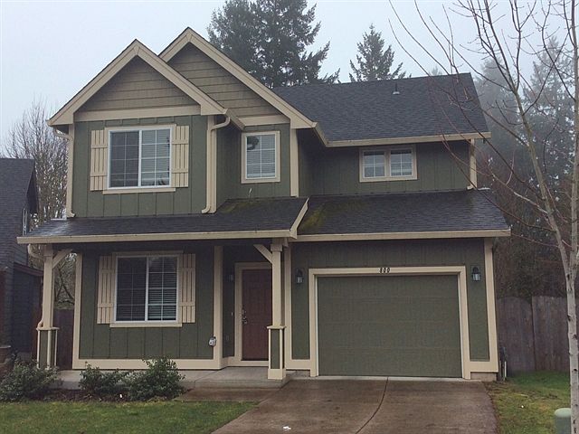 1st image of 800 NE 115th Cir