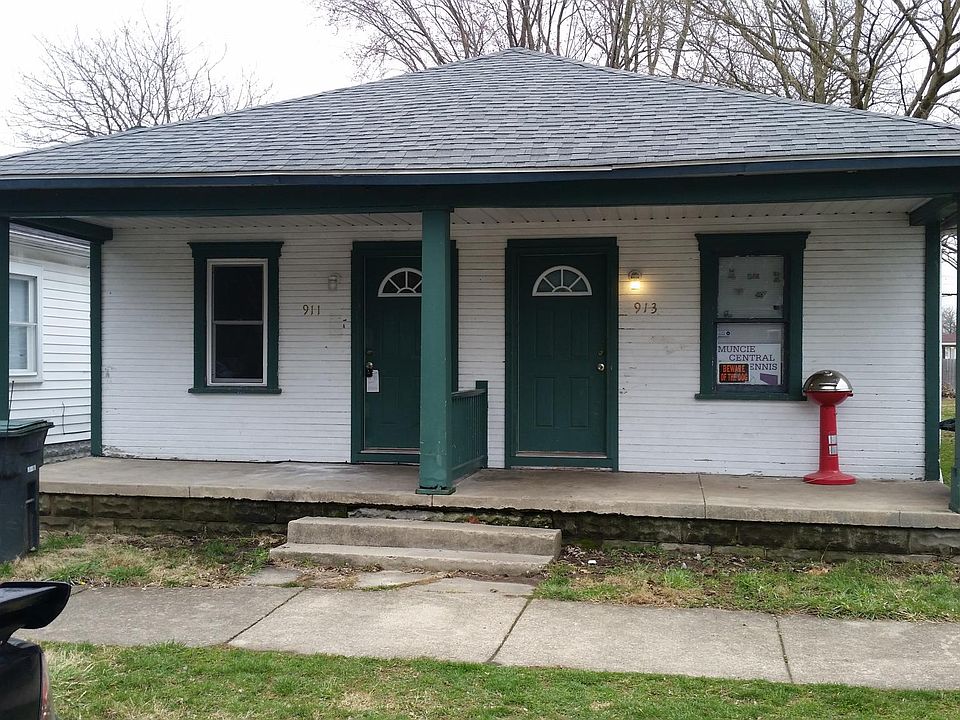 1st image of 911-913 N Brady St