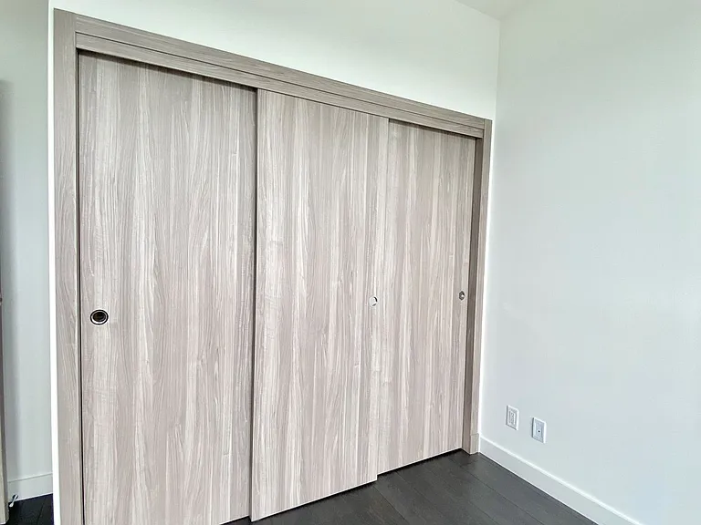 27 McMahon Dr #2103 — Photo 15
