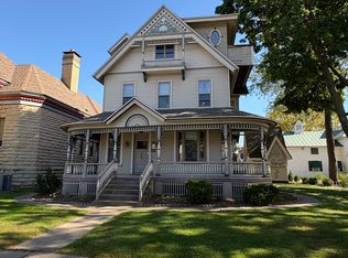 408 Main St #3, Winona, MN 55987
