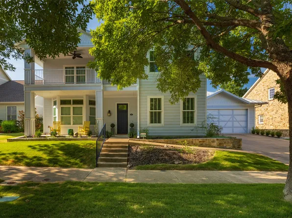 892 Ivy Ln, Rockwall, TX 75087