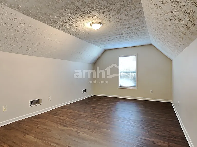 1552 Armende Cir — Photo 19