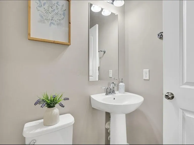 483 Autumn Ridge Cir — Photo 17