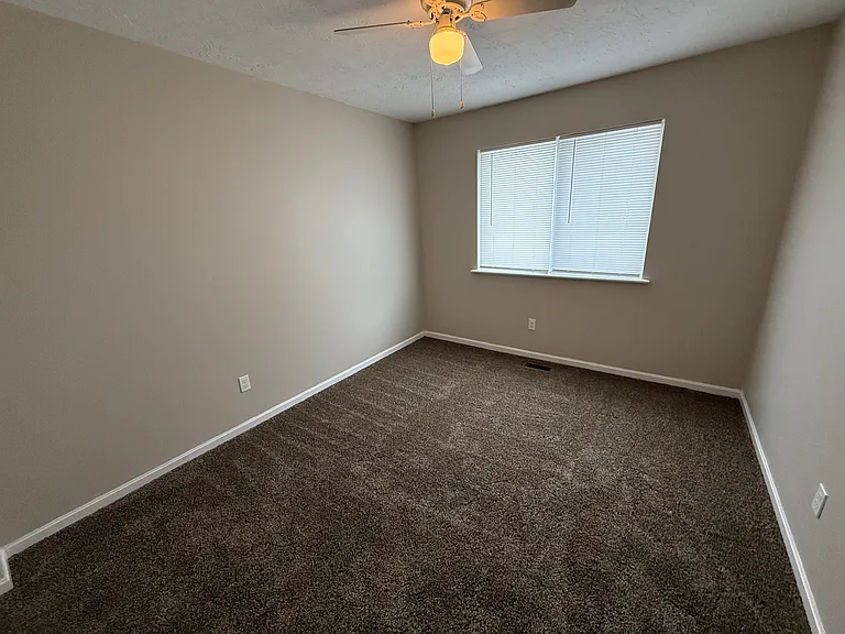 5405 Camelot Dr #A — Photo 20