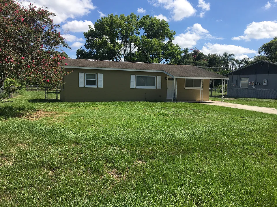 5117 Mustang Way