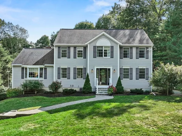 285 Green St, Northborough, MA 01532