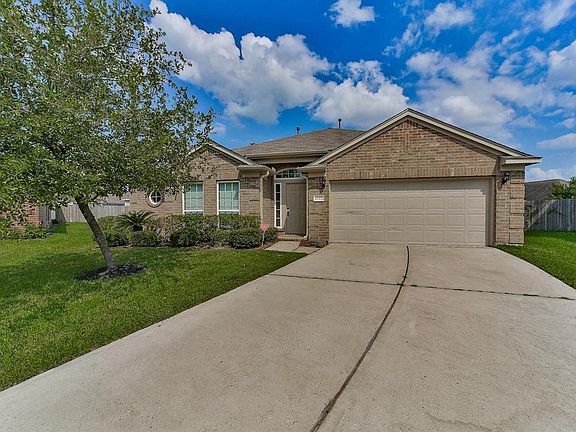 2nd image of 17322 Admiral Oak Ct
