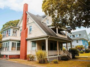 14 Greenleaf St, Springfield, MA 01108