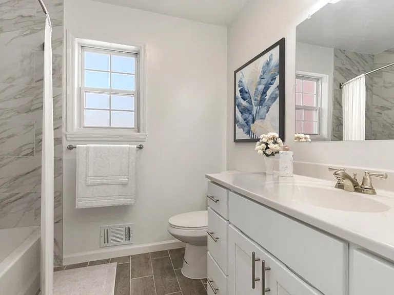 Chatham Hill Apartments — Photo 13