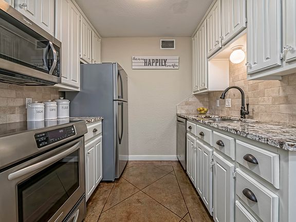 5th image of 1214 Baylor Ave APT 109
