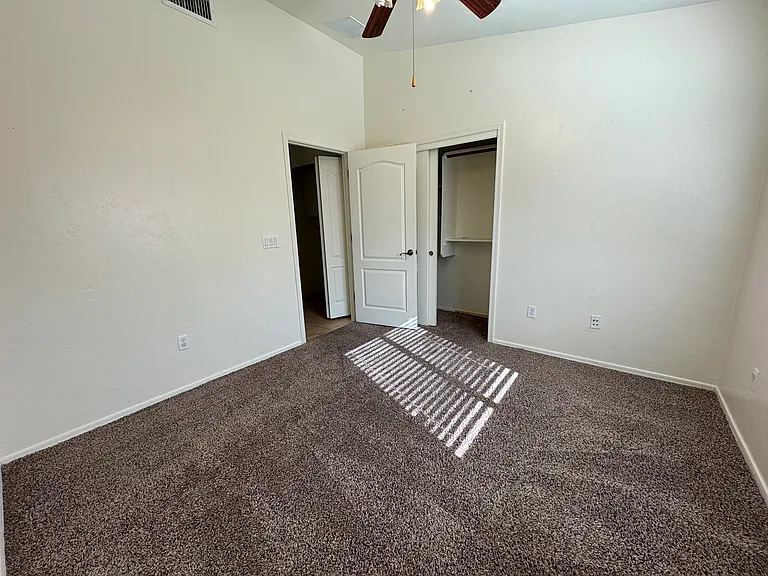 6590 E Cooperstown Dr — Photo 13